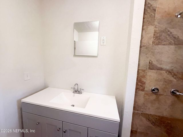 1834 BROOKER Road, Jacksonville, FL 32207