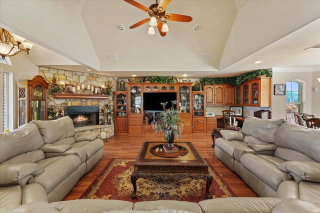 6 Park Lane, Lucas, TX 75002