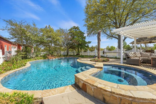 6 Park Lane, Lucas, TX 75002