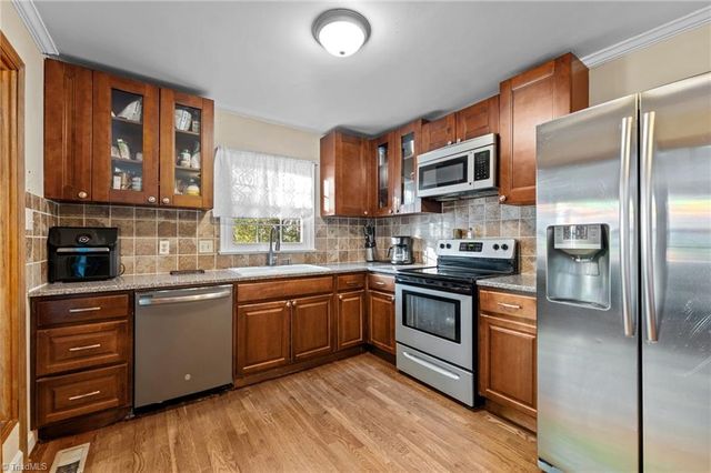 3107 Beaconwood Drive, Greensboro, NC 27455