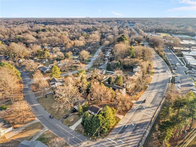 3107 Beaconwood Drive, Greensboro, NC 27455