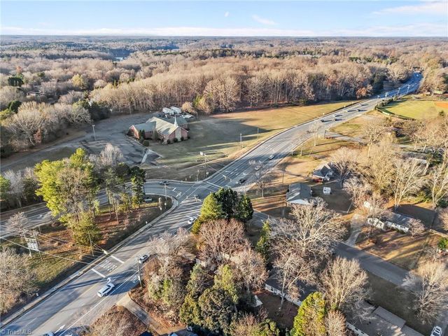 3107 Beaconwood Drive, Greensboro, NC 27455