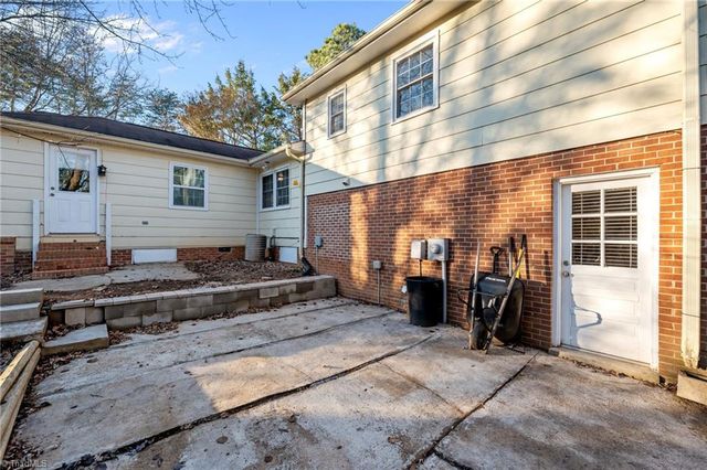 3107 Beaconwood Drive, Greensboro, NC 27455
