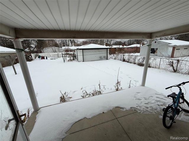 21057 Cunningham Avenue, Warren, MI 48091