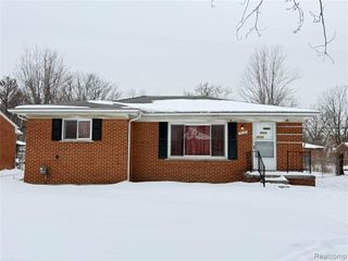 21057 Cunningham Avenue, Warren, MI 48091