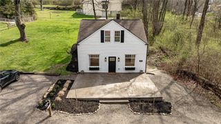 4978 South Pioneer Rd, Hampton, PA 15044