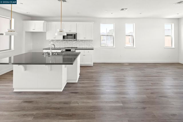 2802 Chattleton Lane, San Pablo, CA 94806