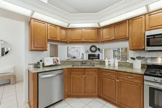 4308 AVENUE CANNES, Lutz, FL 33558