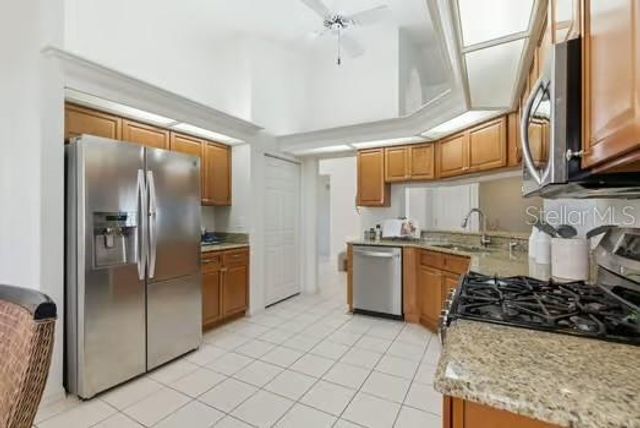 4308 AVENUE CANNES, Lutz, FL 33558