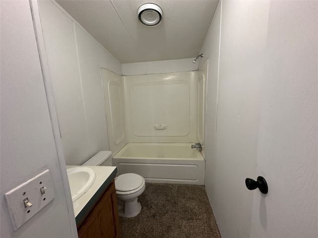 230 Largo Street, Bonham, TX 75418