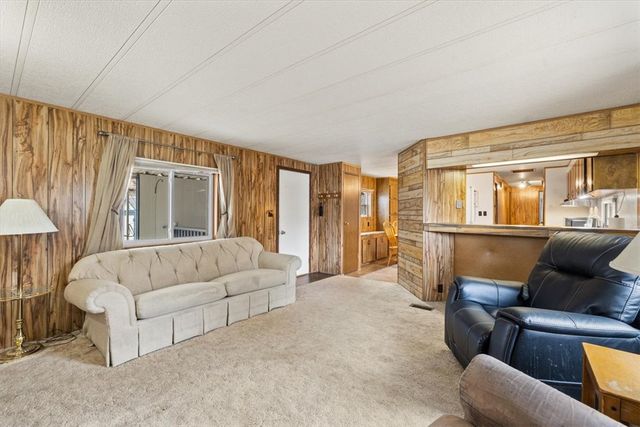 18 Chestnut Drive, Billings, MT 59102