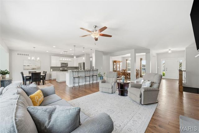 43 Deerfield Court, Wentzville, MO 63385