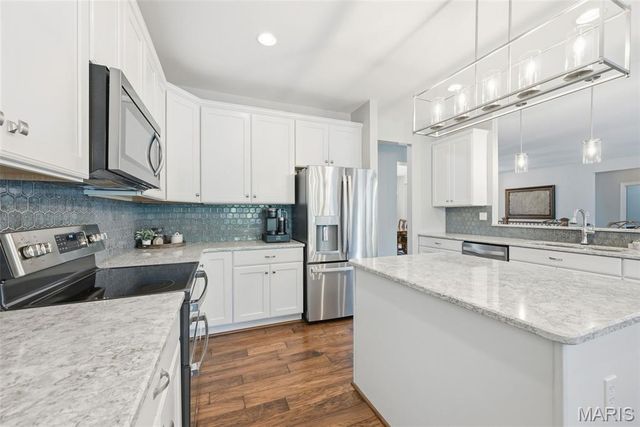 43 Deerfield Court, Wentzville, MO 63385
