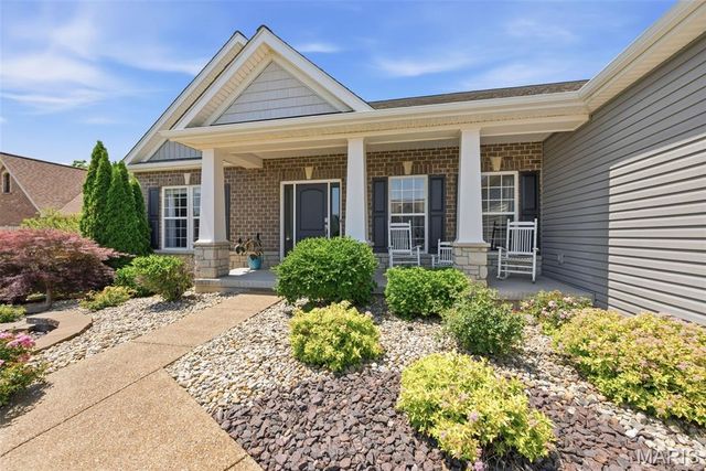 43 Deerfield Court, Wentzville, MO 63385