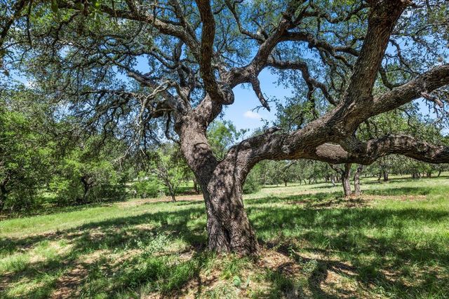W8001 Lachite DR, Horseshoe Bay, TX 78657
