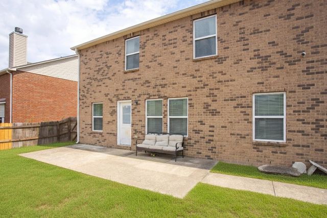 1006 Patmore Ln, Hendersonville, TN 37075