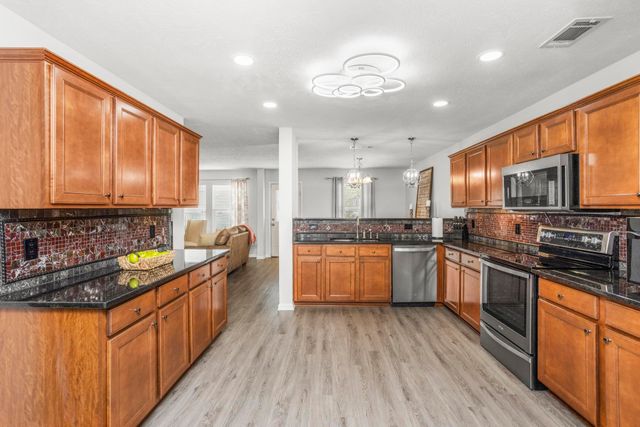 1006 Patmore Ln, Hendersonville, TN 37075