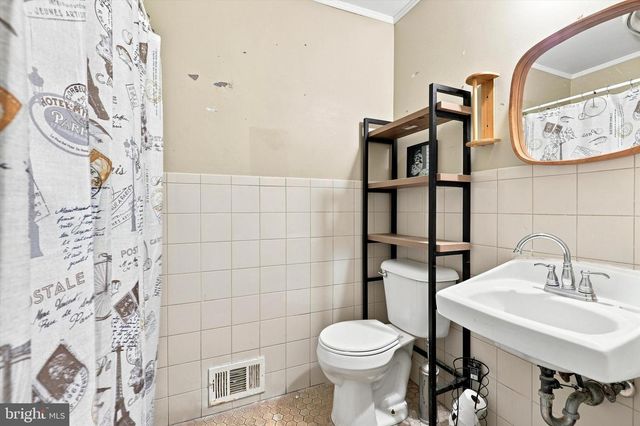 407 JOHNSON RD, Horsham, PA 19044