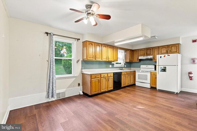 407 JOHNSON RD, Horsham, PA 19044