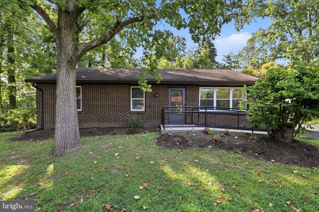 407 JOHNSON RD, Horsham, PA 19044