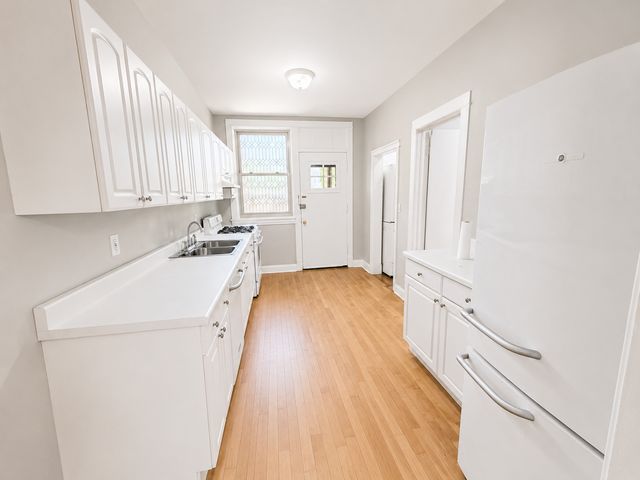 4149 N Sheridan Road 1, Chicago, IL 60613