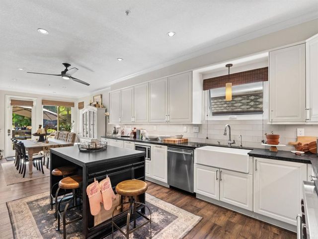 2475 Quail Creek Place, Escondido, CA 92027