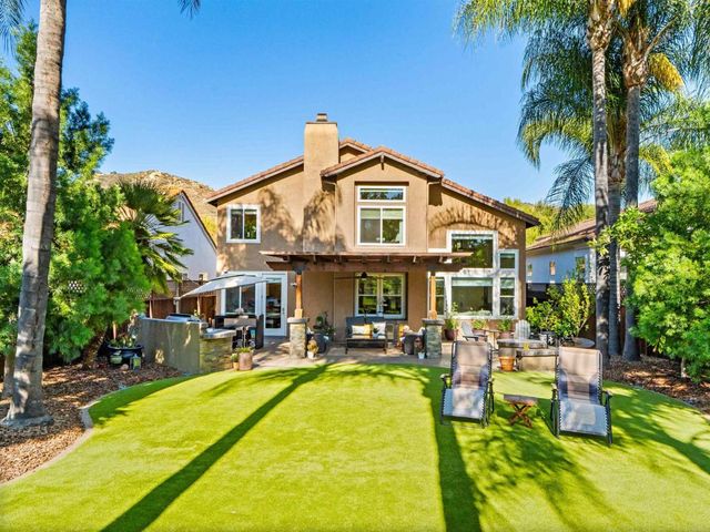2475 Quail Creek Place, Escondido, CA 92027