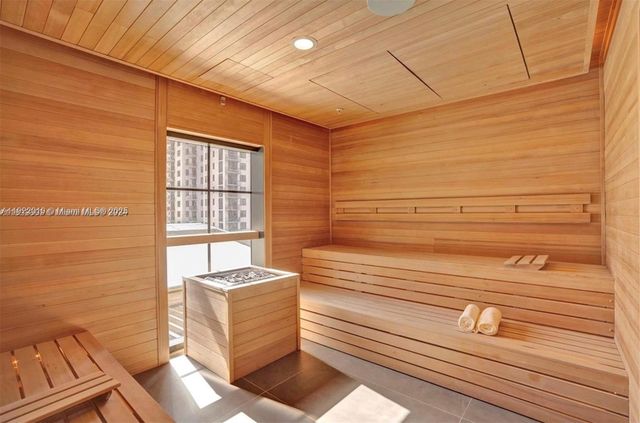 159 NE 6th St 2508, Miami, FL 33132