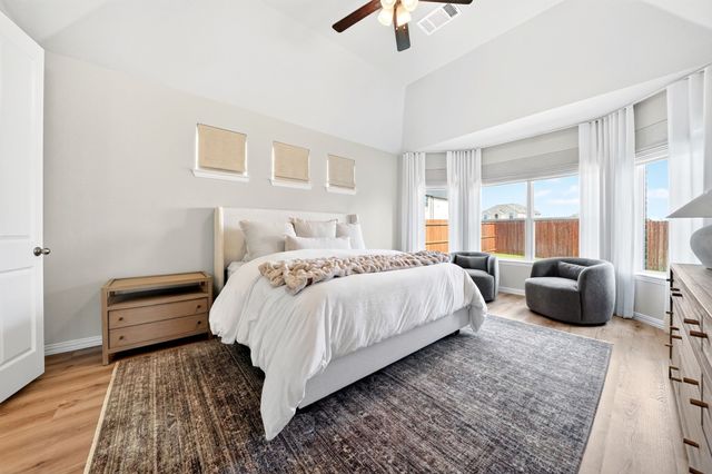 721 Kurrus Street, Justin, TX 76247