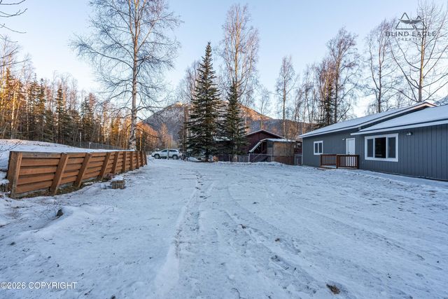 23012 Homestead Road, Chugiak, AK 99567