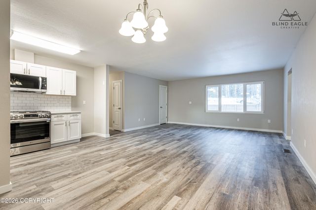 23012 Homestead Road, Chugiak, AK 99567