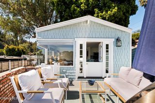 1 Paradise Cove Road, Malibu, CA 90265