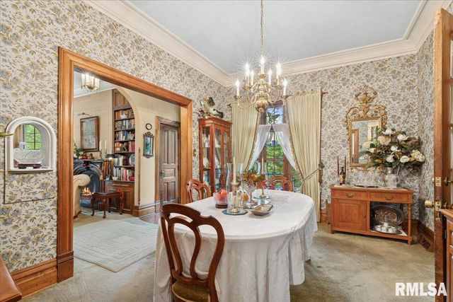 738 N BROAD Street, Galesburg, IL 61401