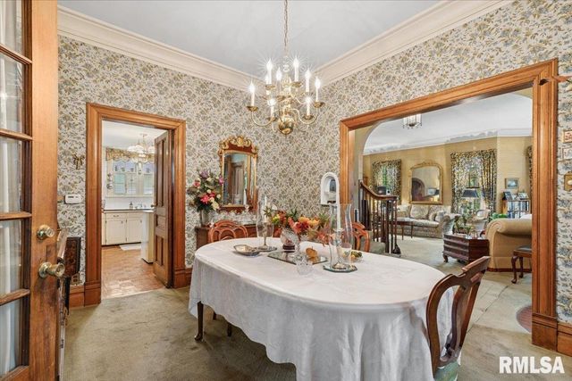 738 N BROAD Street, Galesburg, IL 61401