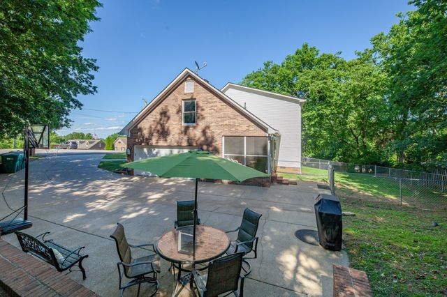 530 David Ave, Lewisburg, TN 37091