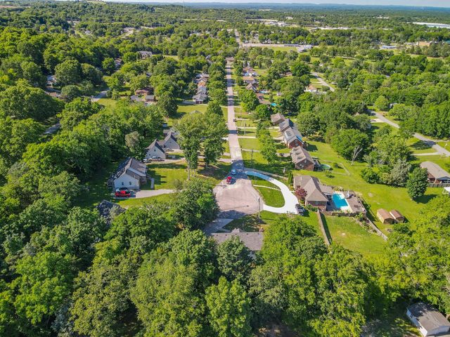 530 David Ave, Lewisburg, TN 37091