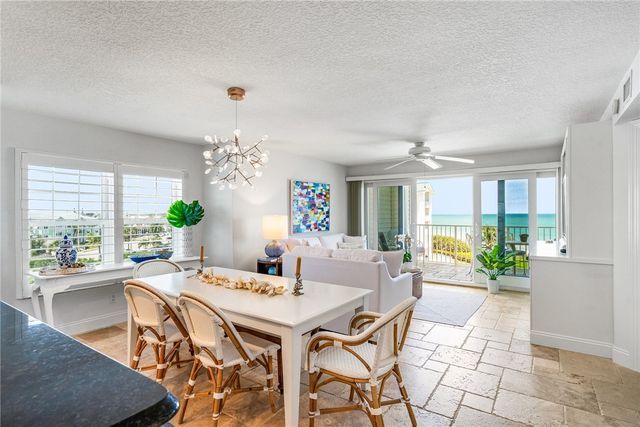 2700 Ocean Drive 405, Vero Beach, FL 32963