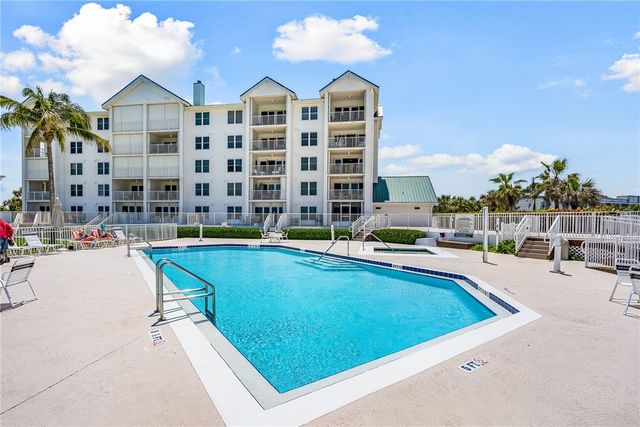 2700 Ocean Drive 405, Vero Beach, FL 32963