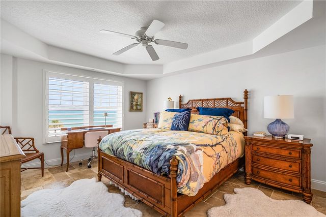 2700 Ocean Drive 405, Vero Beach, FL 32963