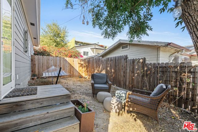 2275 Ewing Street, Los Angeles, CA 90039