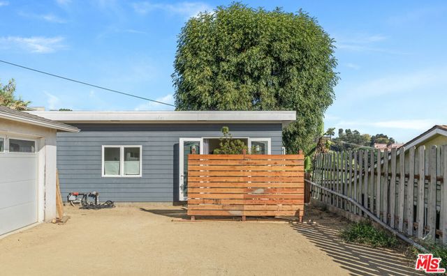 2275 Ewing Street, Los Angeles, CA 90039