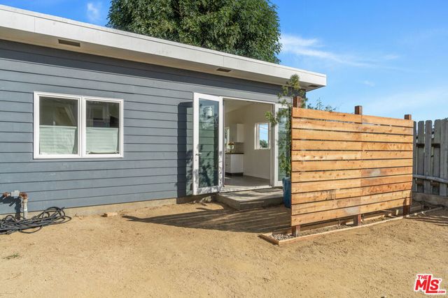 2275 Ewing Street, Los Angeles, CA 90039