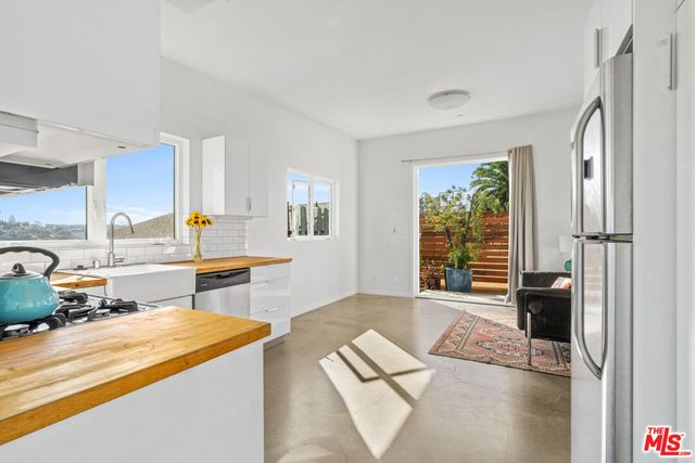2275 Ewing Street, Los Angeles, CA 90039