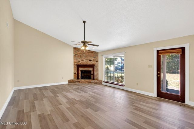 17080 Fenton Dedeaux Road, Kiln, MS 39556