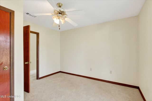 17080 Fenton Dedeaux Road, Kiln, MS 39556