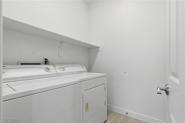 7383 Lionheart Street, Las Vegas, NV 89123