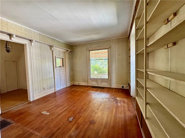 44 Elm Street, Oneonta, NY 13820