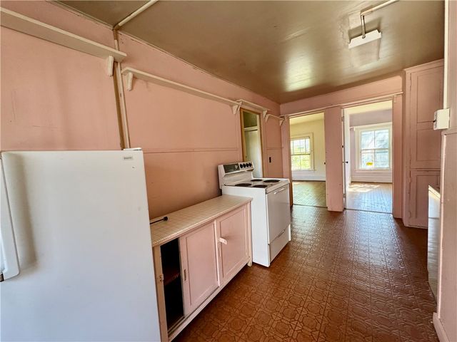 44 Elm Street, Oneonta, NY 13820