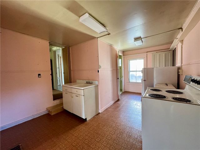 44 Elm Street, Oneonta, NY 13820