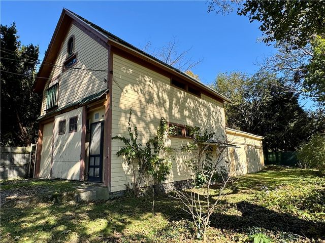 44 Elm Street, Oneonta, NY 13820